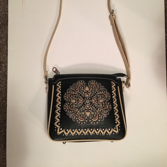 Montana West Handbags - NWOT Montana West Crossbody Purse